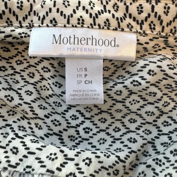 Maternity clothes - Picture 1 of 16